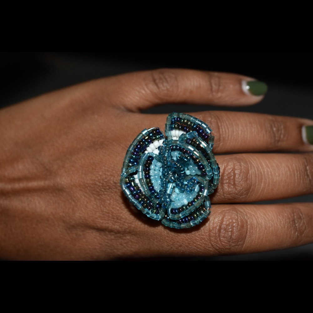 Blue Bead Stretchy Ring